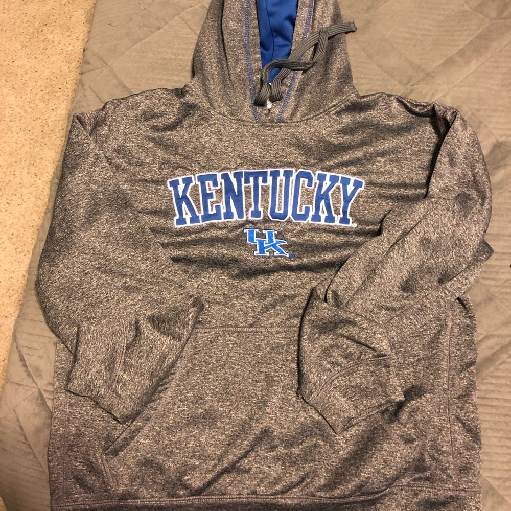 Kentucky Majestic Hooded Sweatshirt. Size Large.